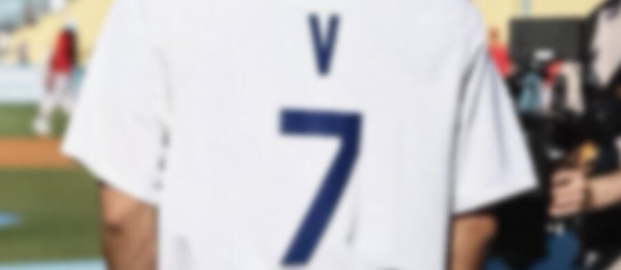 LISTS OF THINGS & ARTISTS I LIKE